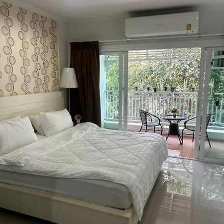 Baan Klang Condo In Central Хуа Хин Экстерьер фото