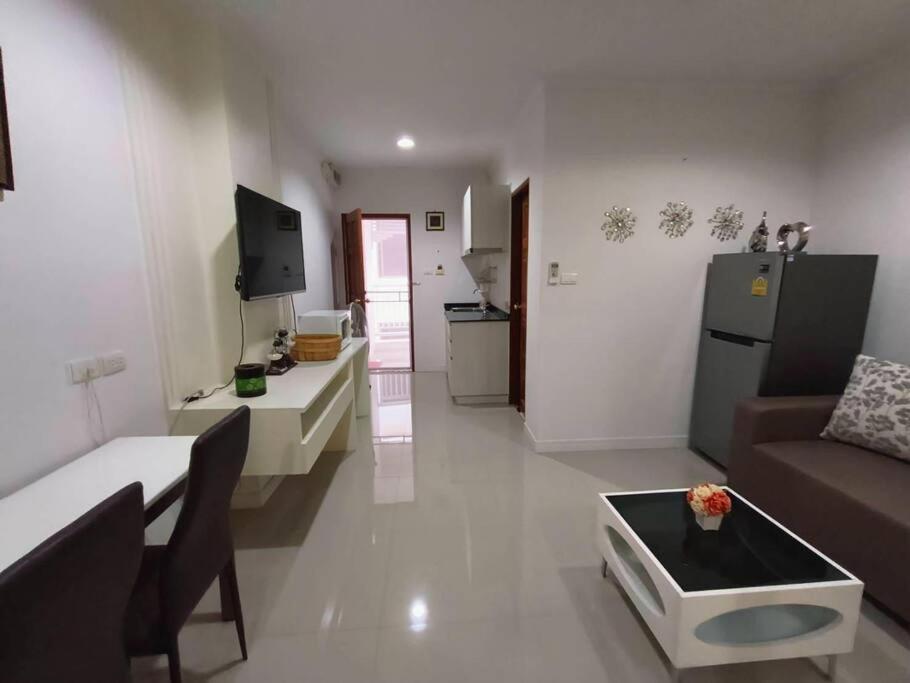 Baan Klang Condo In Central Хуа Хин Экстерьер фото